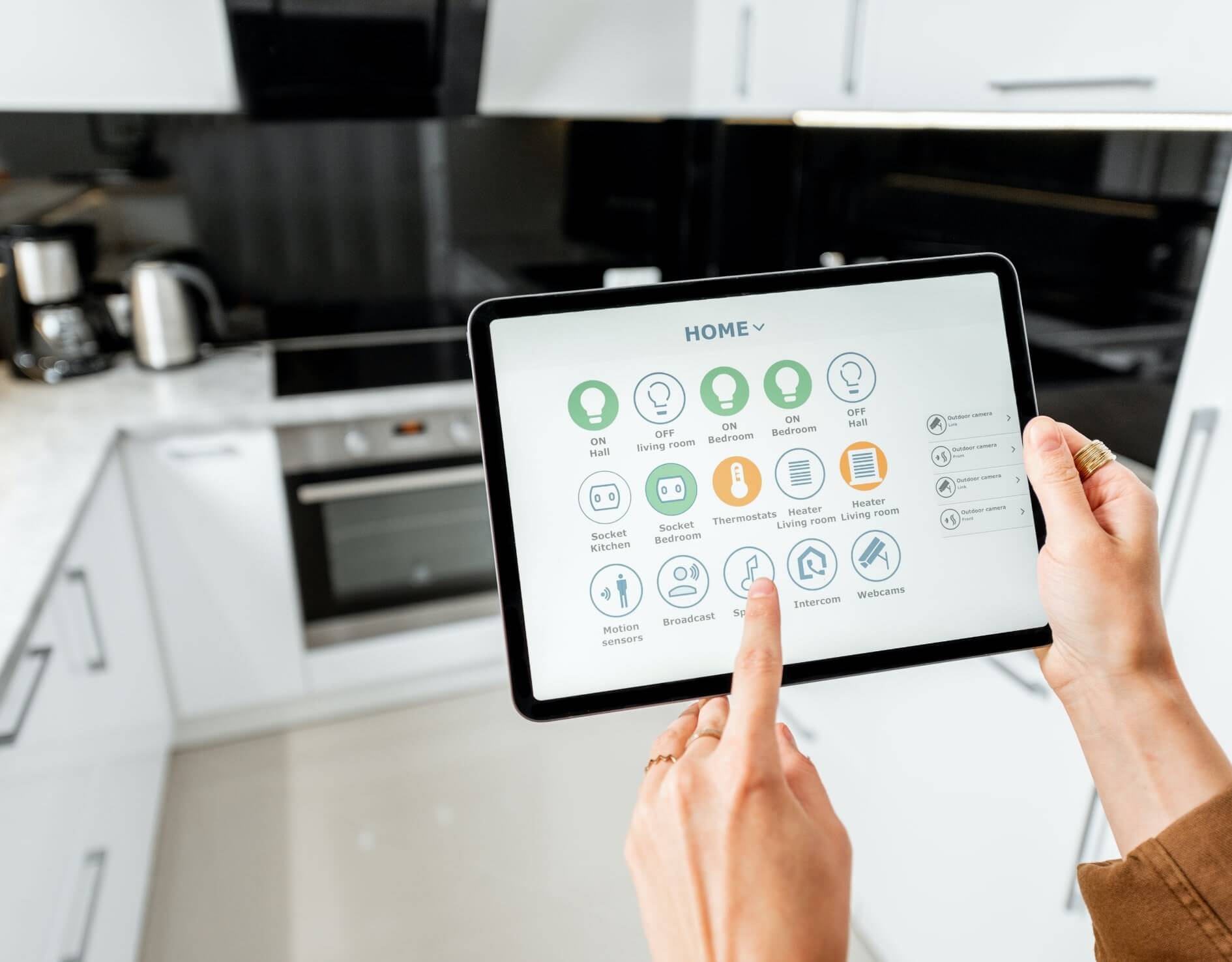 Home automation control panel powered by compact AC-DC modules