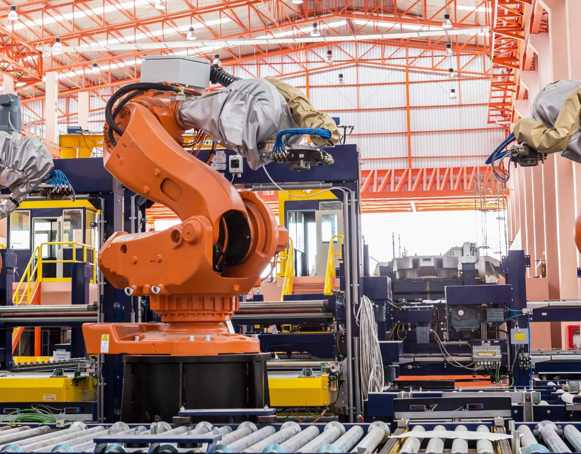 Industrial automation robots supplied by DIN rail power supplies