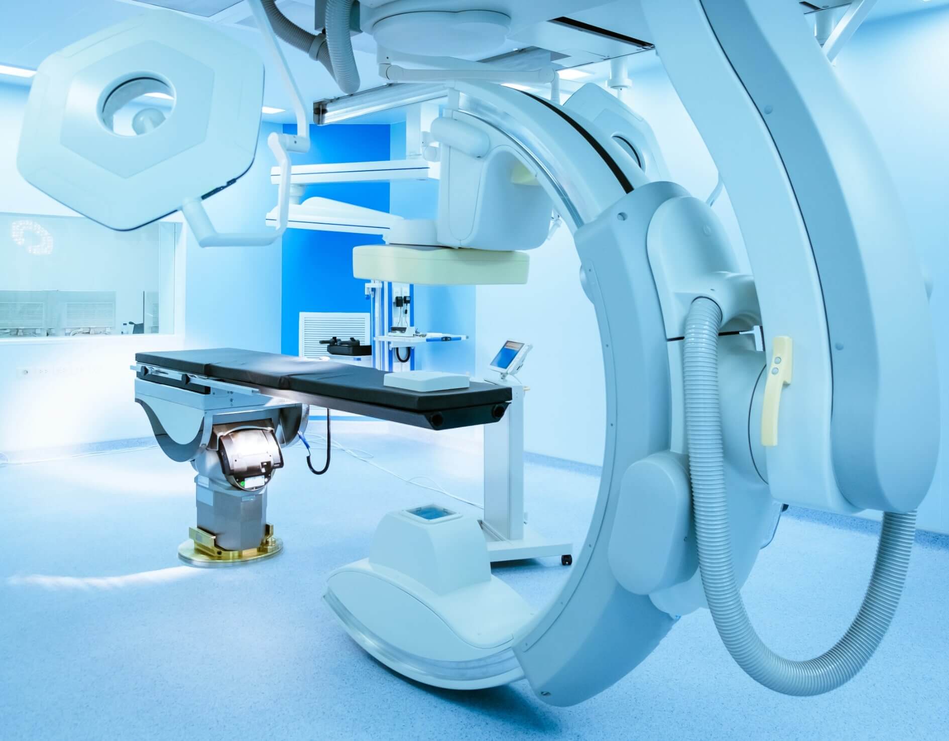 Medical device powered by IEC 60601-1 certified power supply